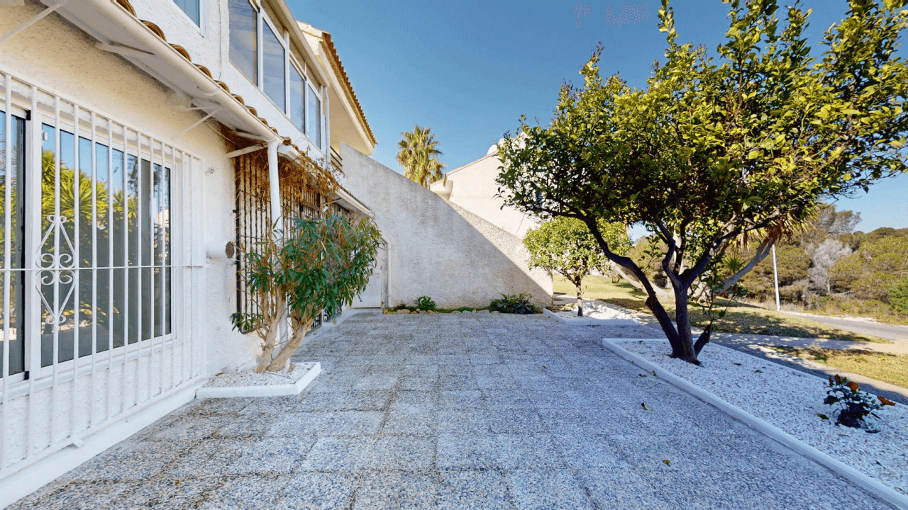Bungalow en venta en Orihuela Costa