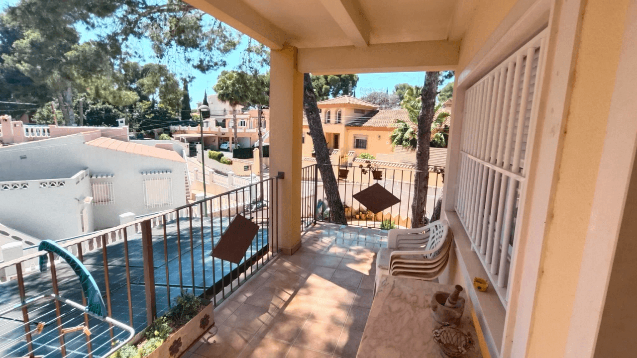 Chalet de 3 dormitorios en venta en Pinar de Campoverde, Pilar de la Horadada