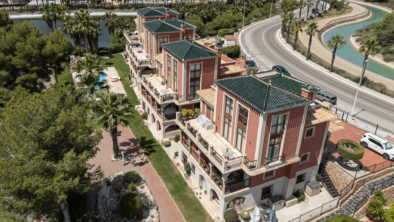 Apartamento en venta de 3 dormitorios en Las Ramblas, Orihuela