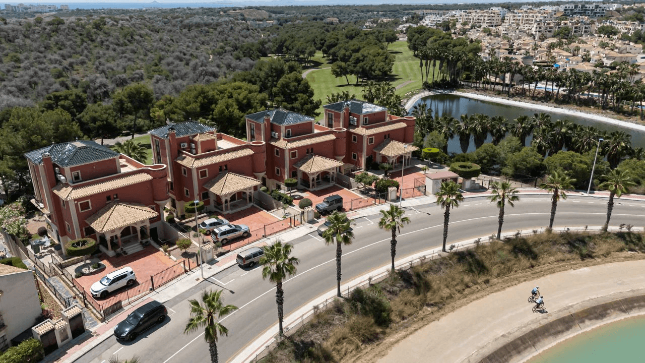 Apartamento en venta de 3 dormitorios en Las Ramblas, Orihuela