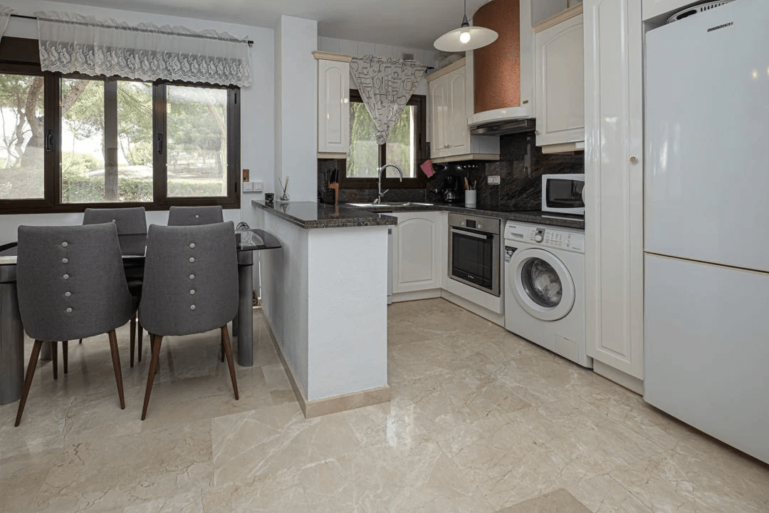 Apartamento en venta de 2 dormitorios en Las Ramblas, Orihuela