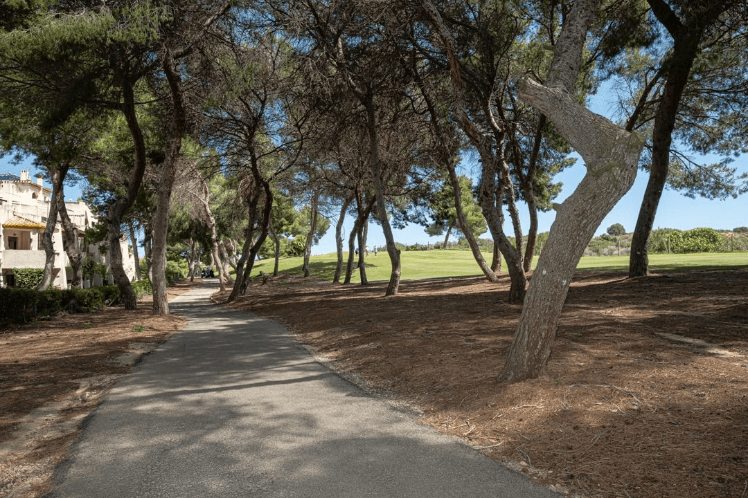 Apartamento en venta de 2 dormitorios en Las Ramblas, Orihuela