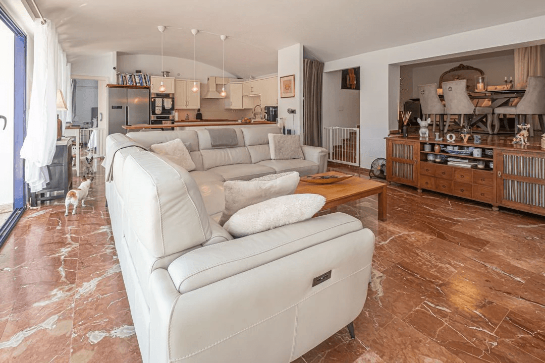 Apartamento en venta de 3 dormitorios en Las Ramblas, Orihuela.