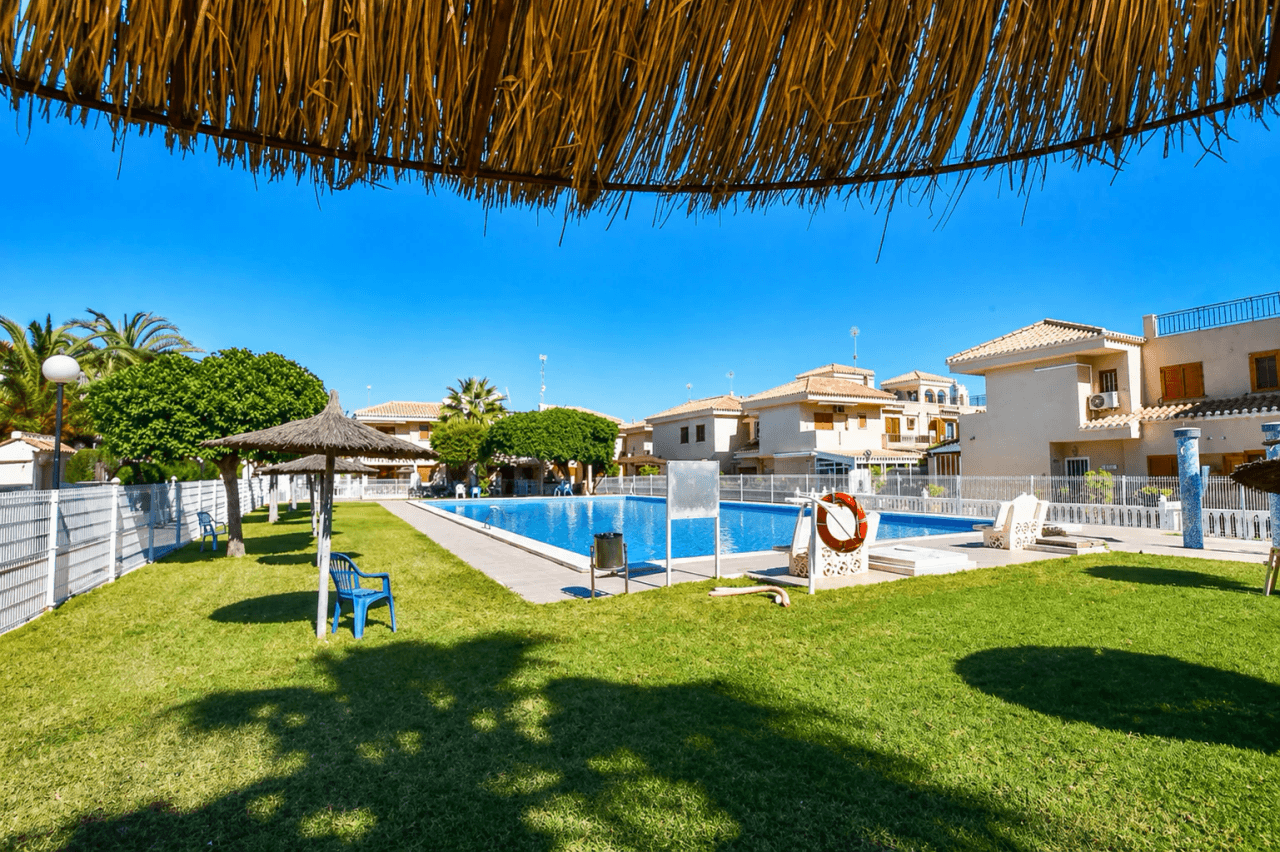 Apartamento en venta en Orihuela Costa