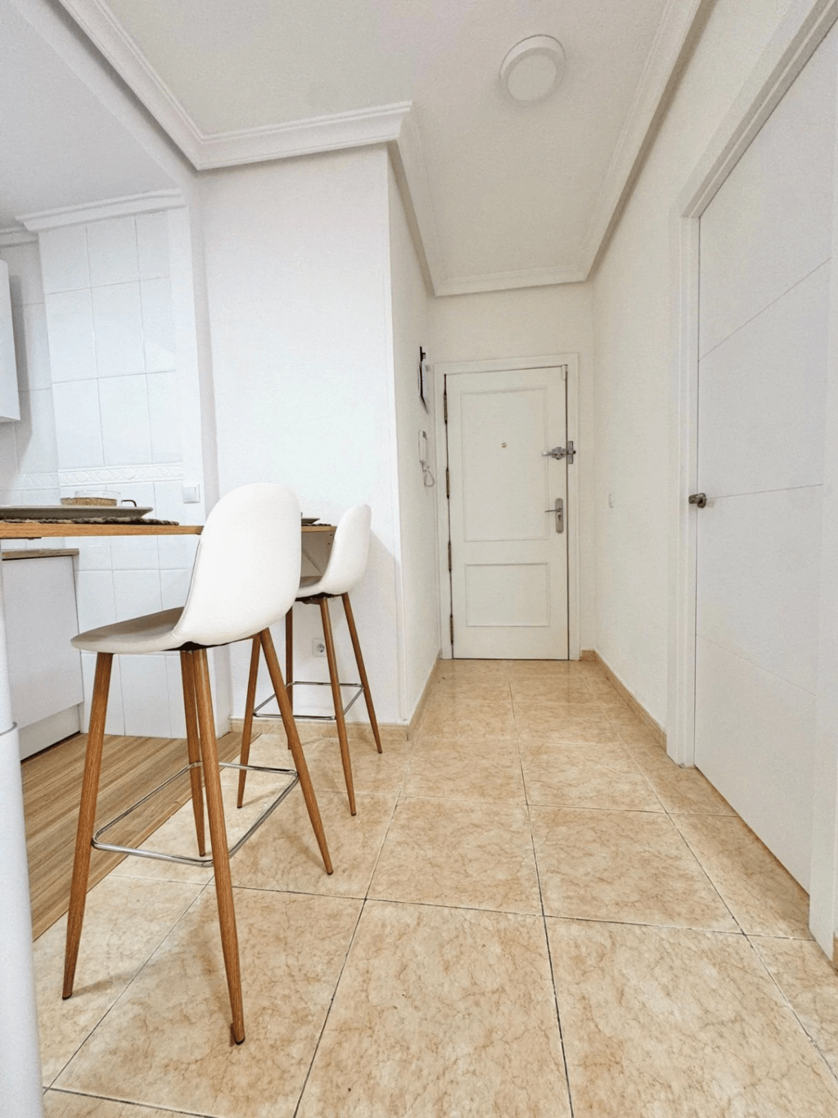 Piso en venta de 2 dormitorios en Torrevieja, Alicante