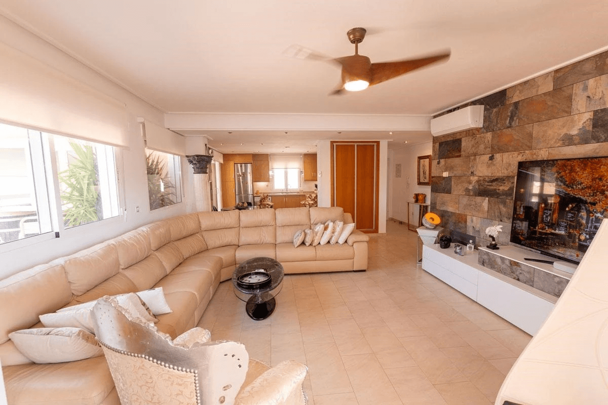 Apartamento en venta de 3 habitaciones en Orihuela, Los Dolses