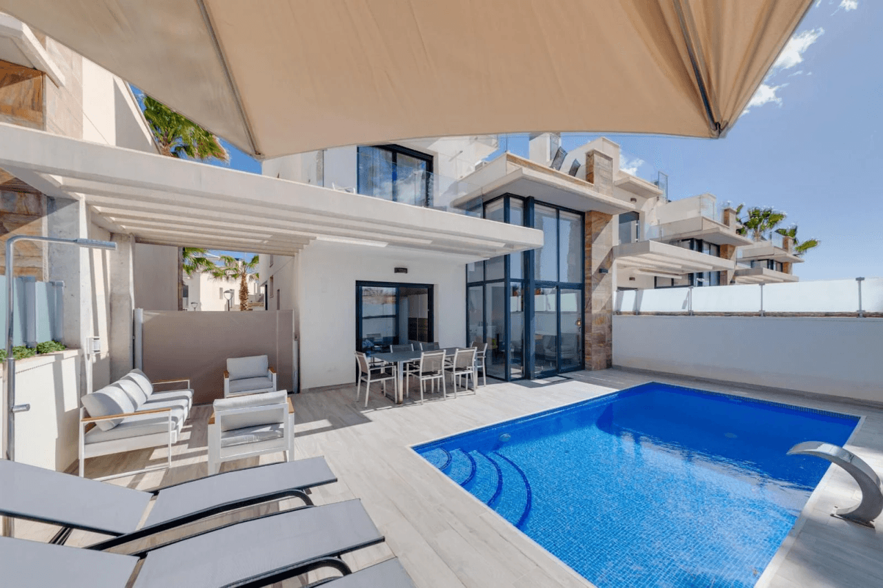 Chalet en venta en Orihuela, Lomas de Cabo Roig, 3 habitaciones
