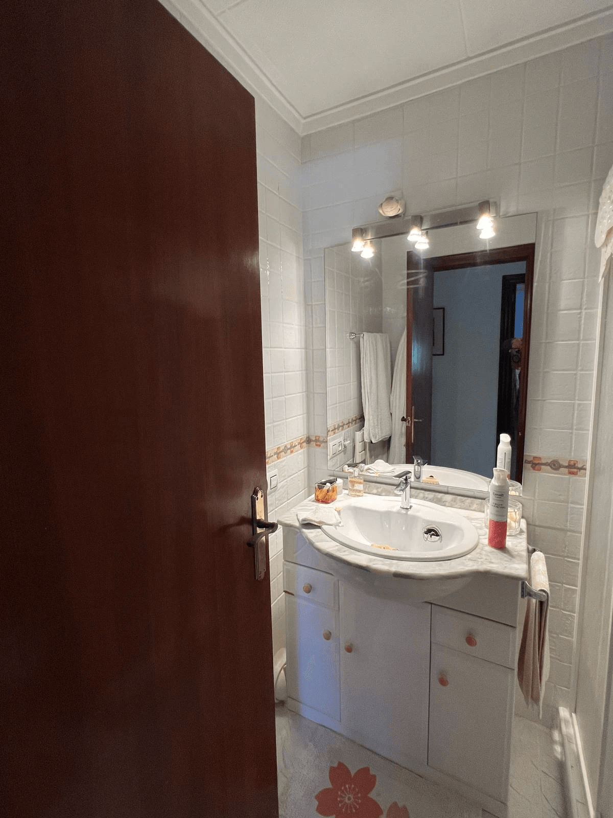 Chalet en venta en Orihuela con 3 dormitorios y piscina privado