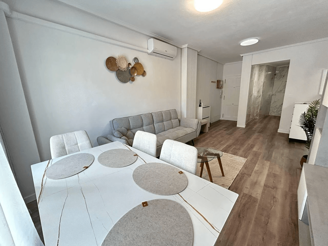 Apartamento en venta en Playa de los Locos, Torrevieja