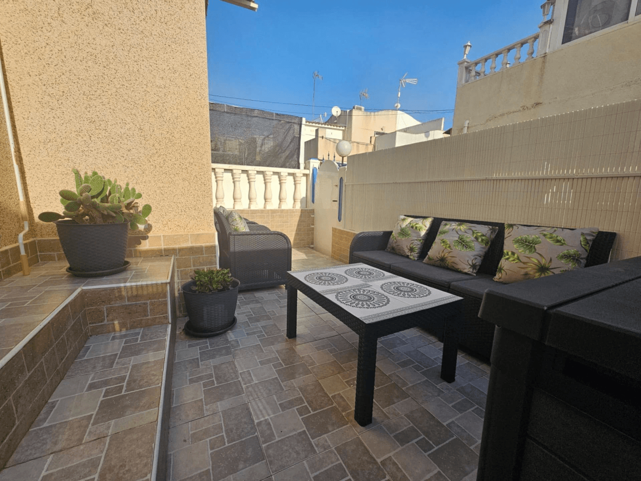 Bungalow en venta de 2 dormitorios en Lago Jardín, Torrevieja