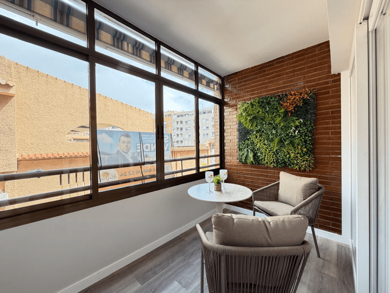 Apartamento en venta de 2 dormitorios en Playa del Cura, Torrevieja