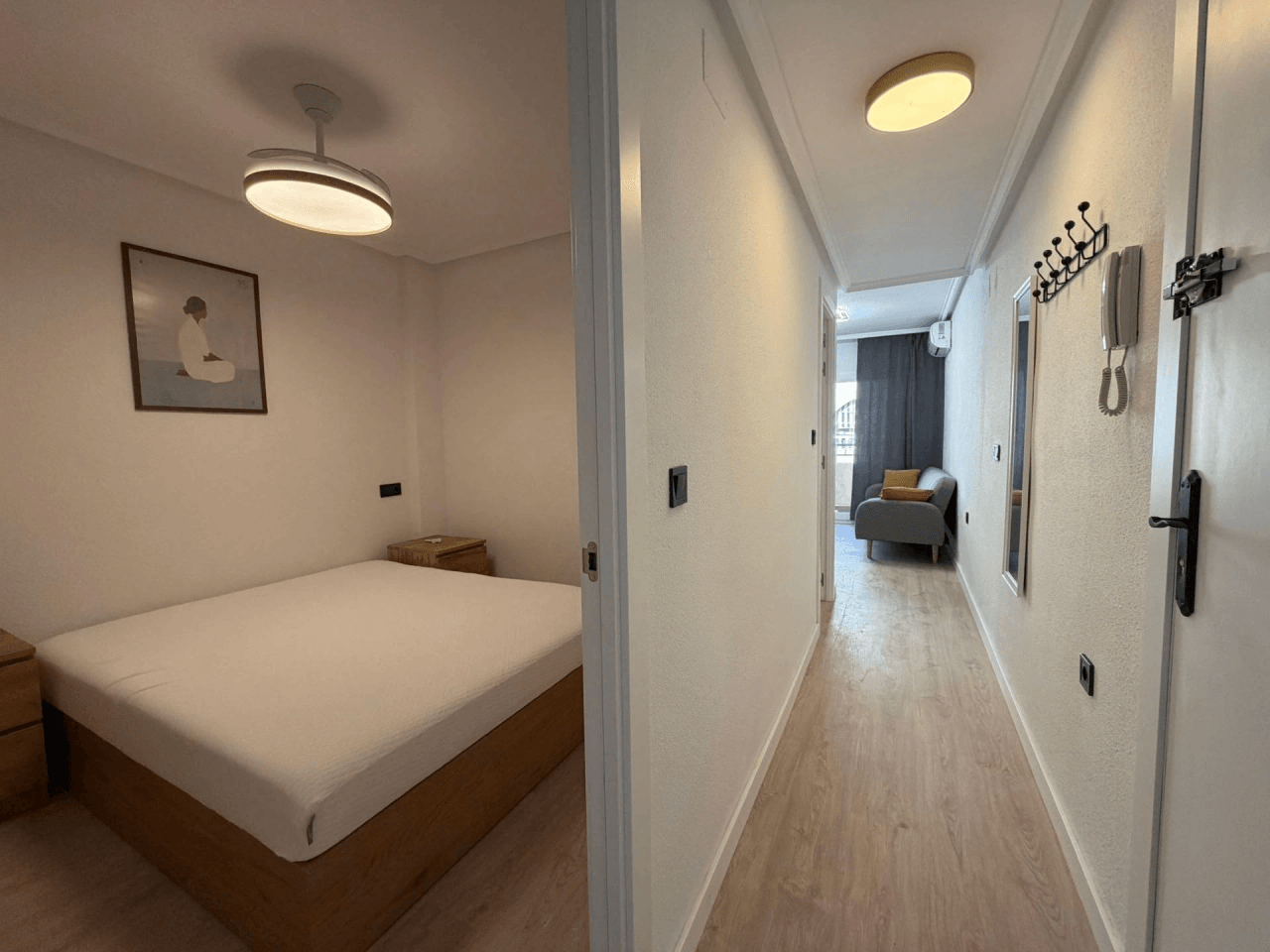 Apartamento en venta de 2 habitaciones en Playa de los Locos, Torrevieja