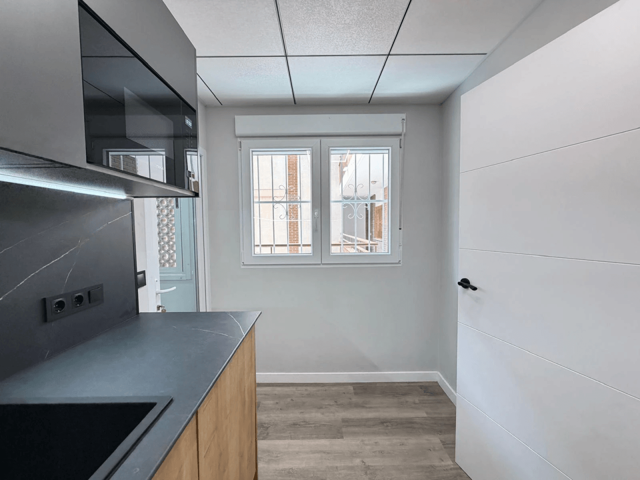 Apartamento en venta de 2 dormitorios en Playa del Cura, Torrevieja