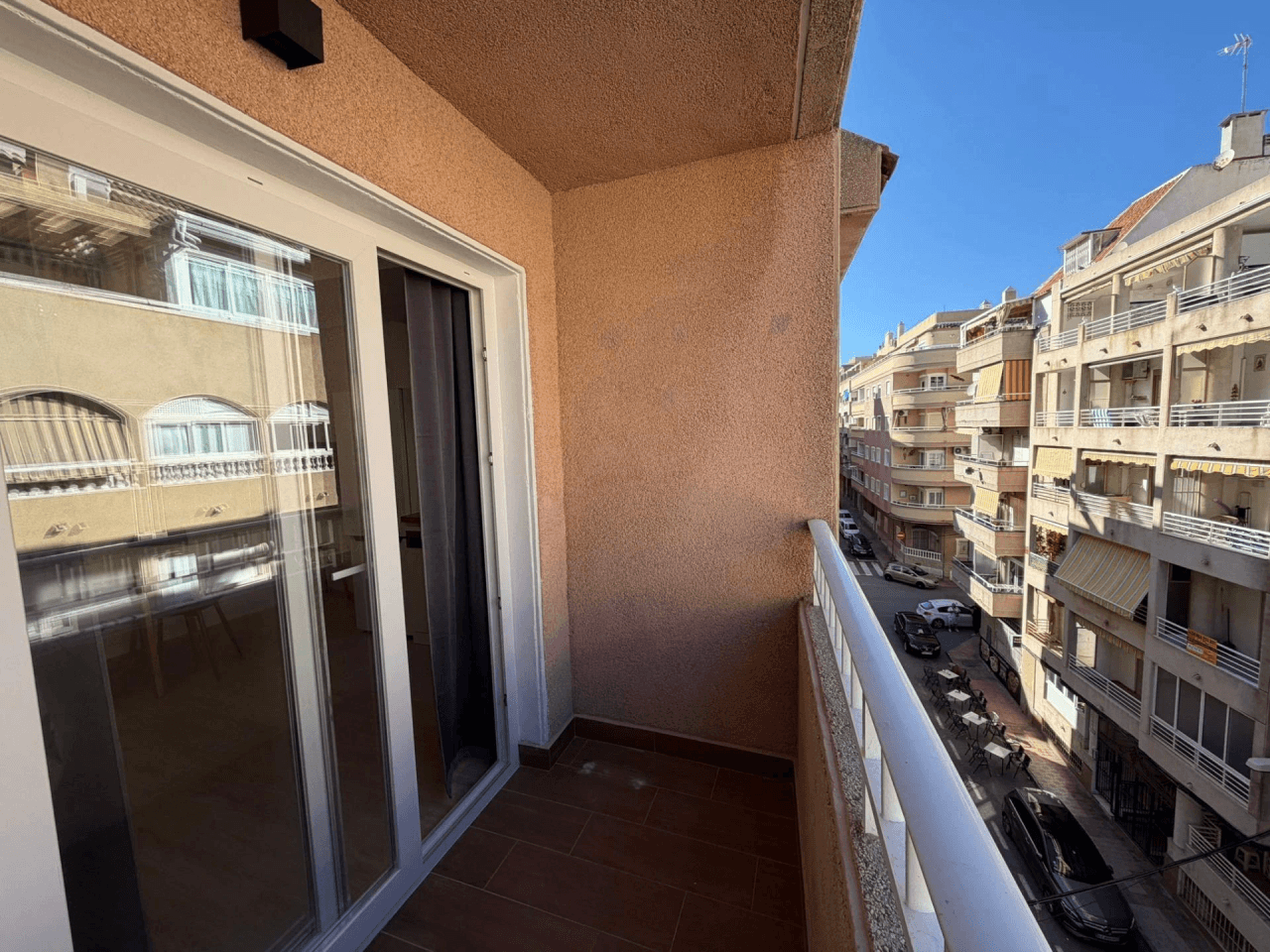 Apartamento en venta de 2 habitaciones en Playa de los Locos, Torrevieja