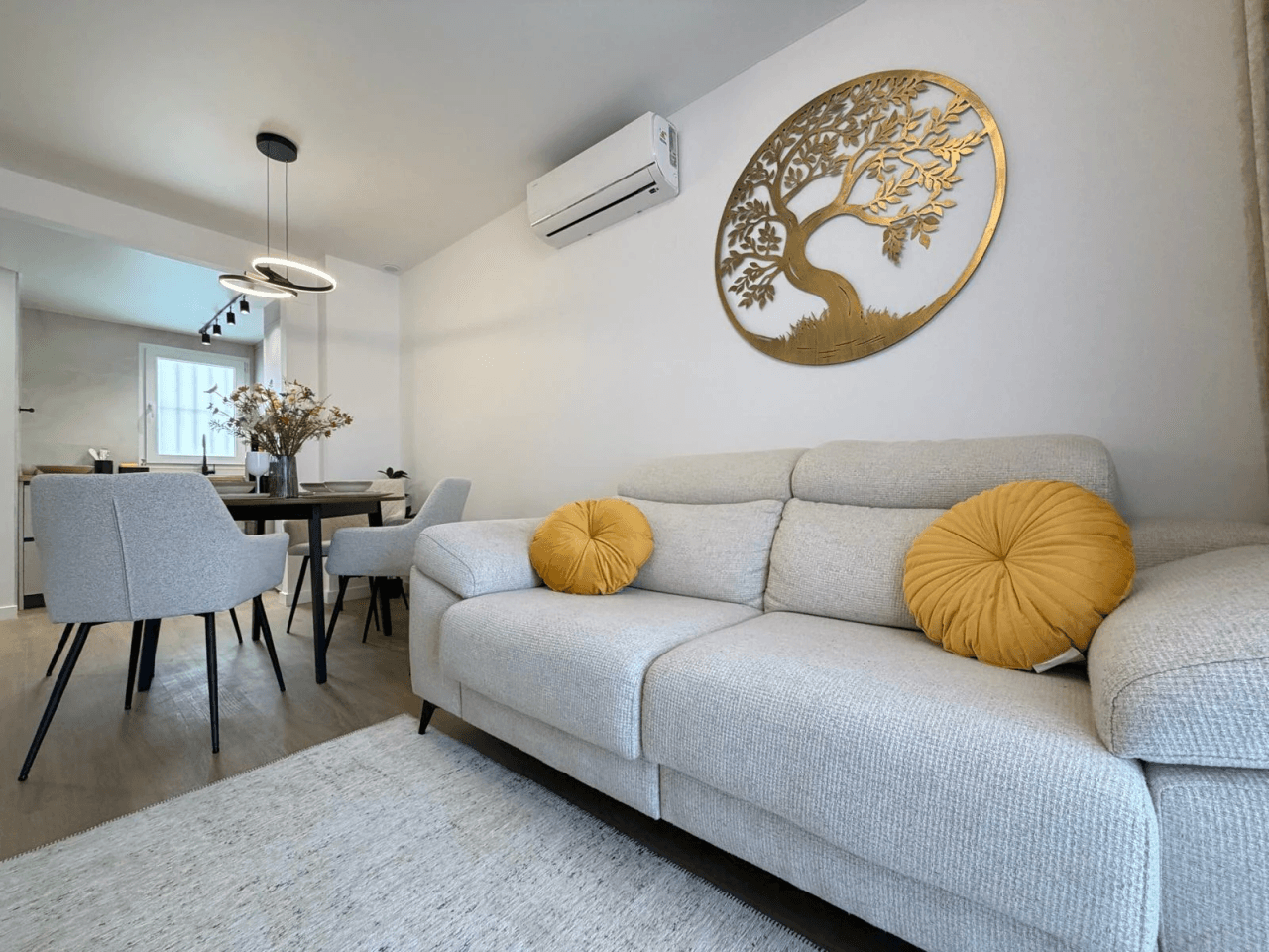Apartamento en venta de 2 dormitorios en Torrevieja