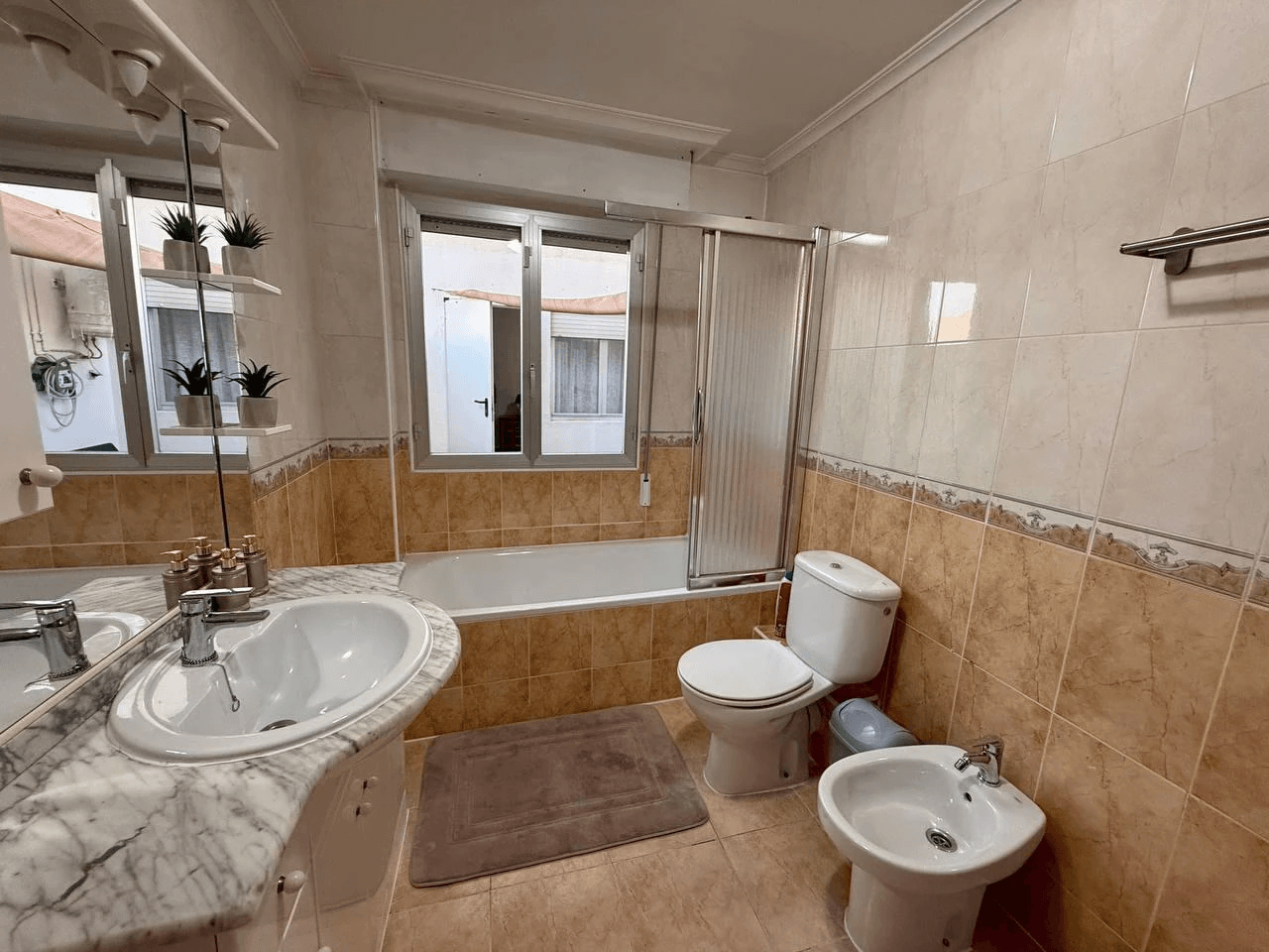 Apartamento en venta de 2 habitaciones en Playa del Cura, Torrevieja