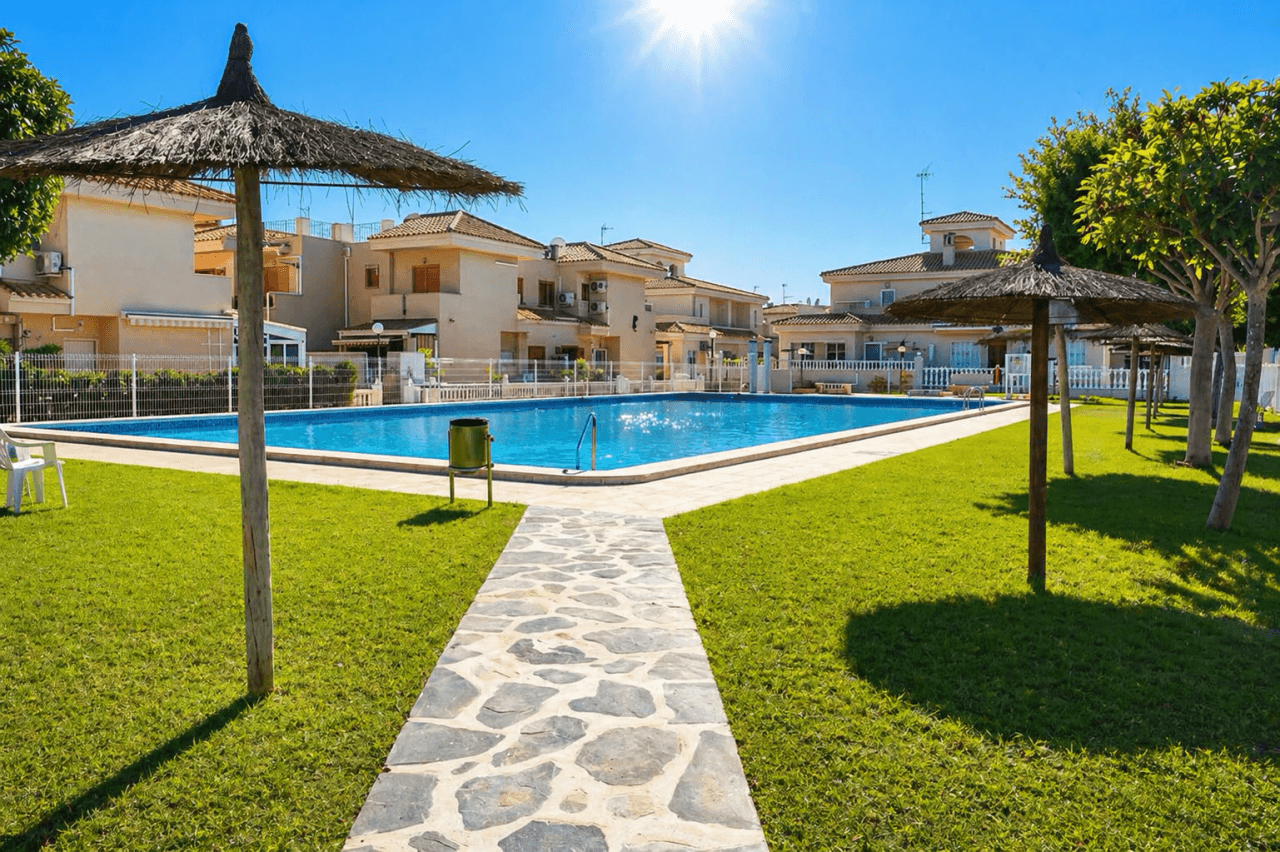 Apartamento en venta en Orihuela Costa