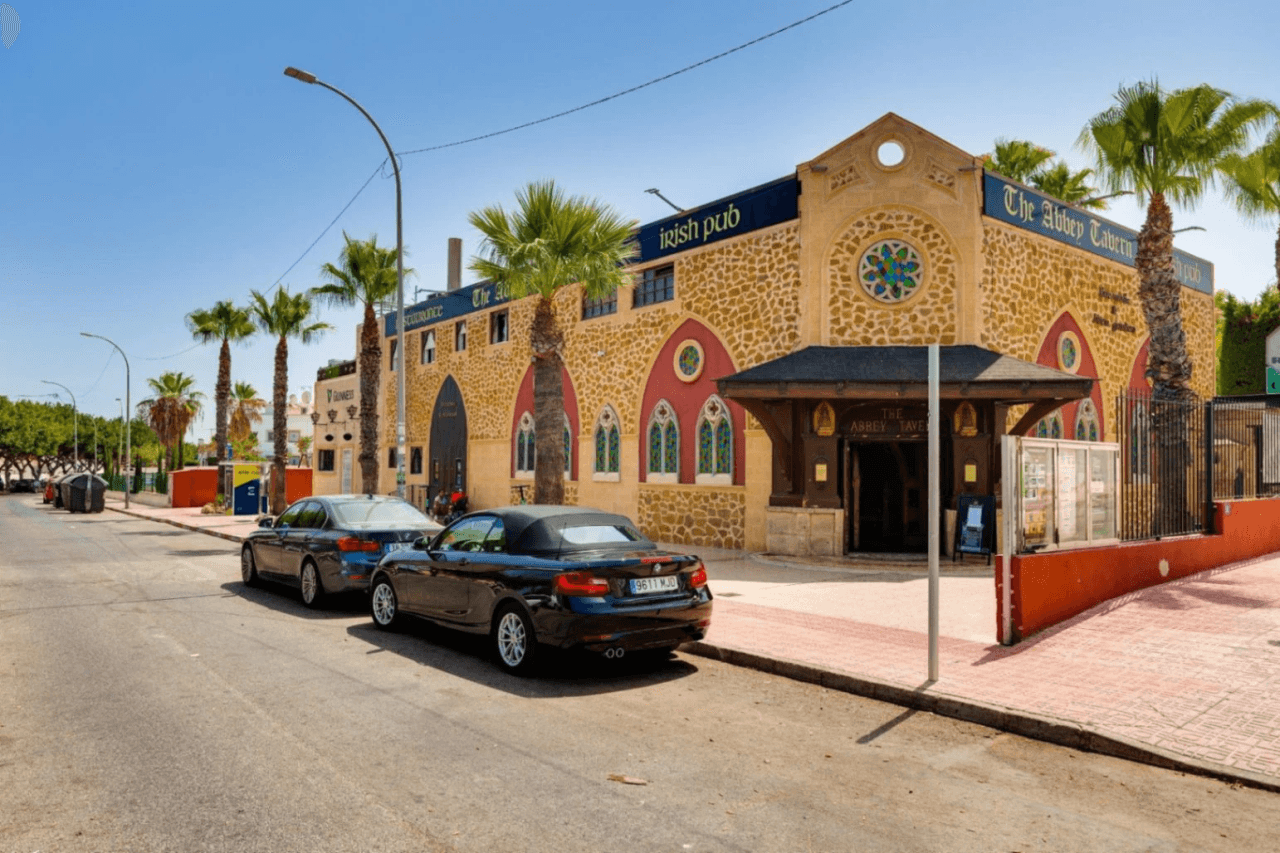 Casa adosada en venta en Orihuela Costa, 2 dormitorios, 2 baños