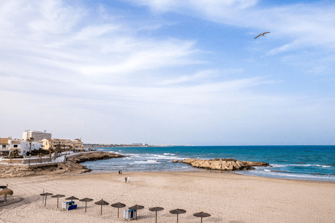 Casa adosada en venta en Orihuela Costa, 2 dormitorios, 2 baños
