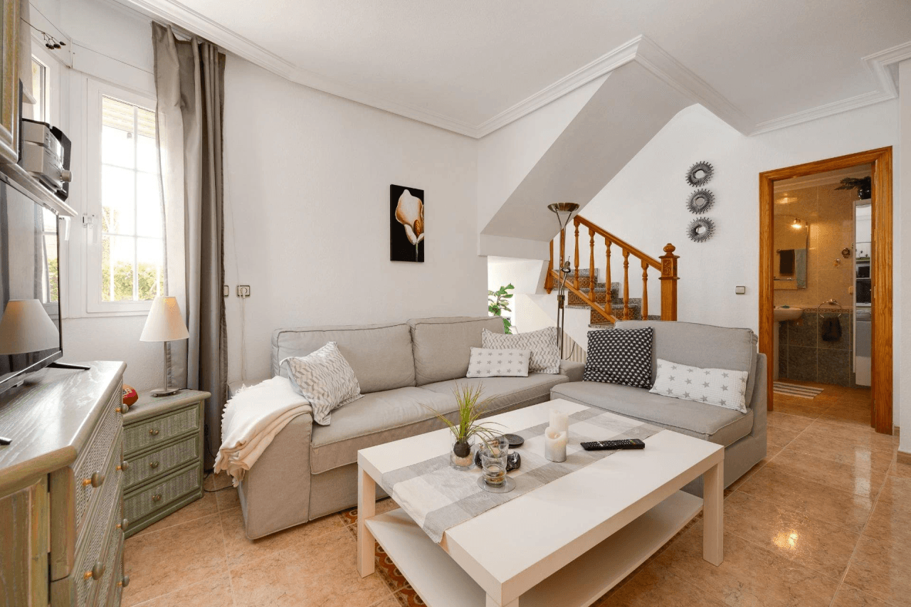 Casa adosada en venta en Orihuela Costa, 2 dormitorios, 2 baños