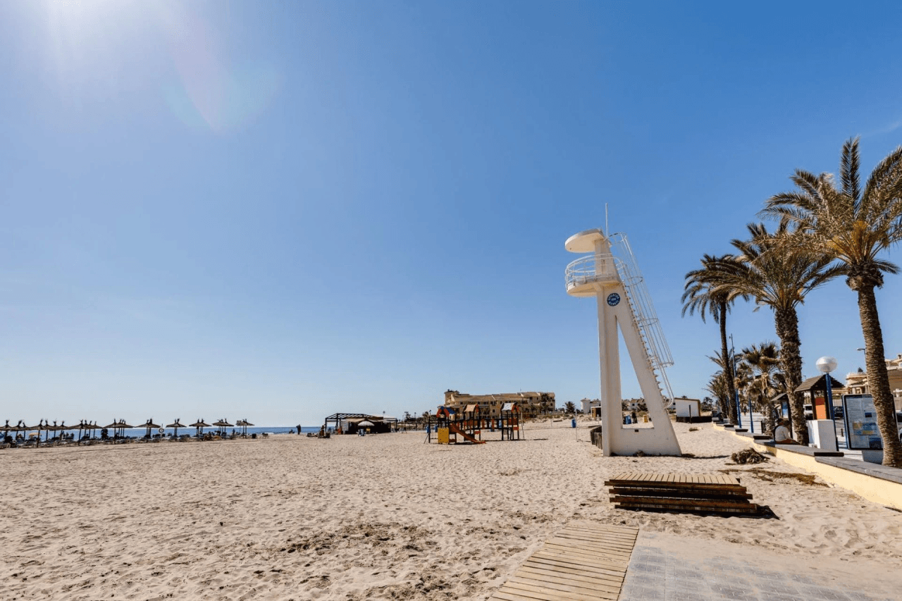 Casa adosada en venta en Orihuela Costa, 2 dormitorios, 2 baños