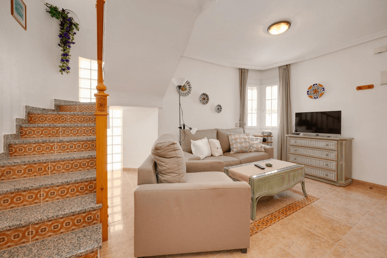 Casa adosada en Orihuela Costa, 2 dormitorios, en venta.