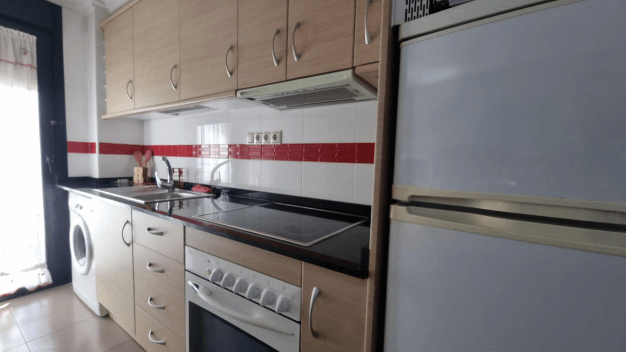 Apartamento en venta de 2 habitaciones en Torrevieja Centro