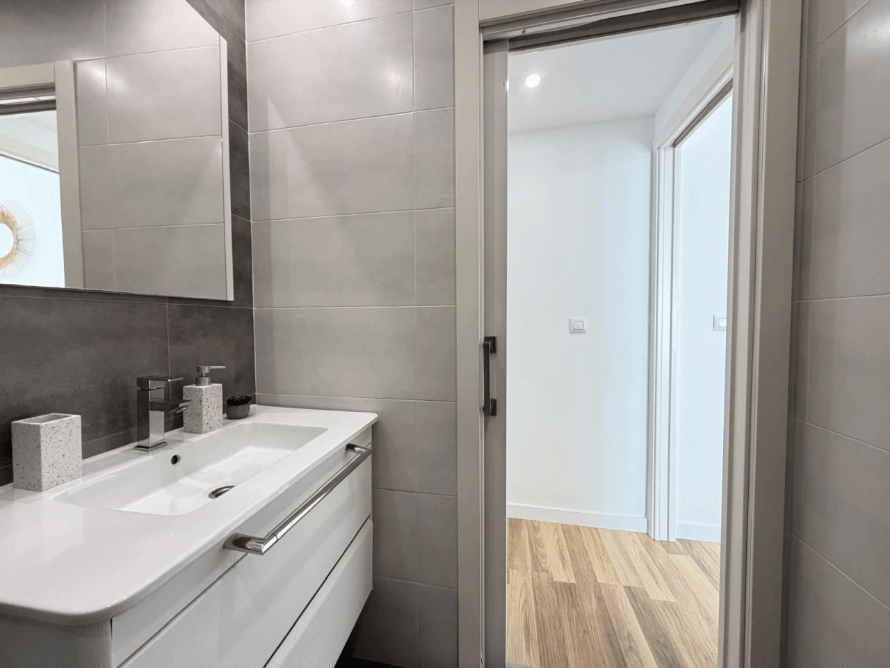 Apartamento en venta de 3 dormitorios en Puerto, Torrevieja.