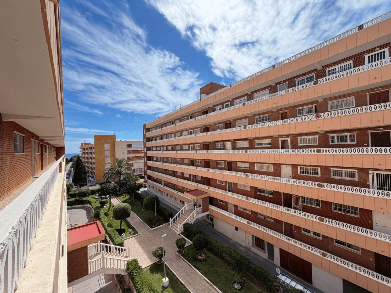 Apartamento en venta en Punta Prima, Torrevieja, 3 habitaciones.