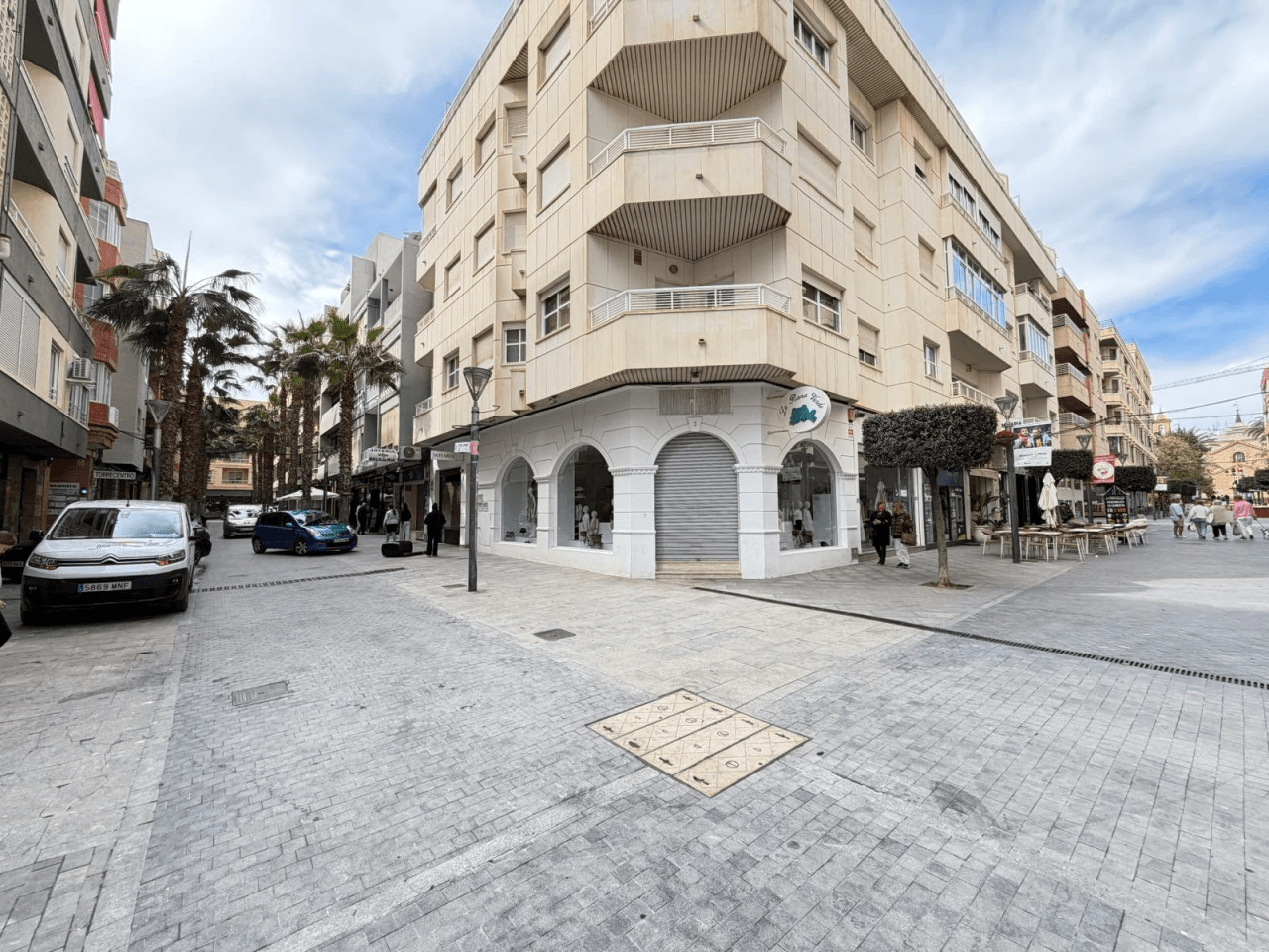 Apartamento en venta de 3 dormitorios en Puerto, Torrevieja.