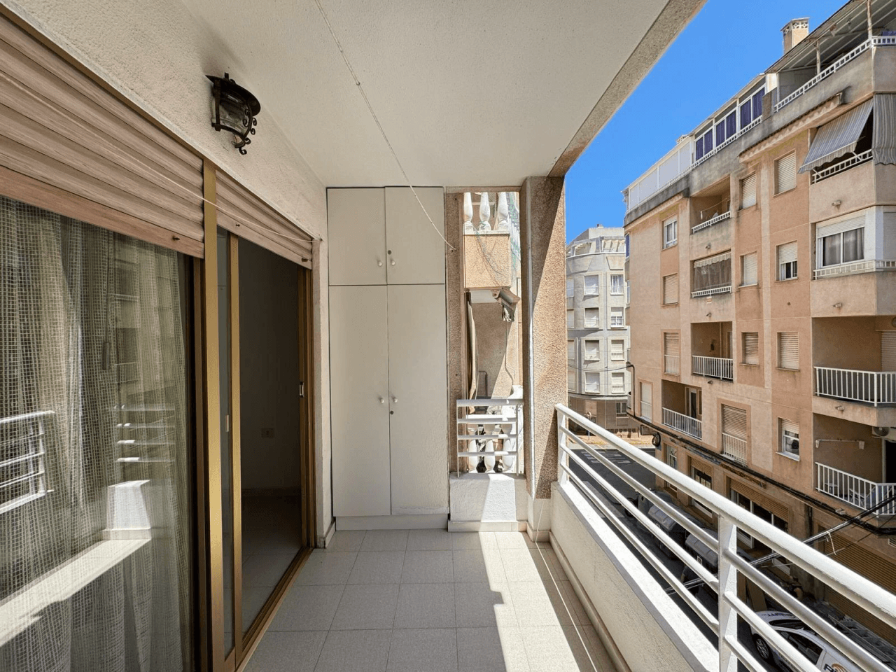 Apartamento en venta de 2 habitaciones en Playa de los Locos, Torrevieja