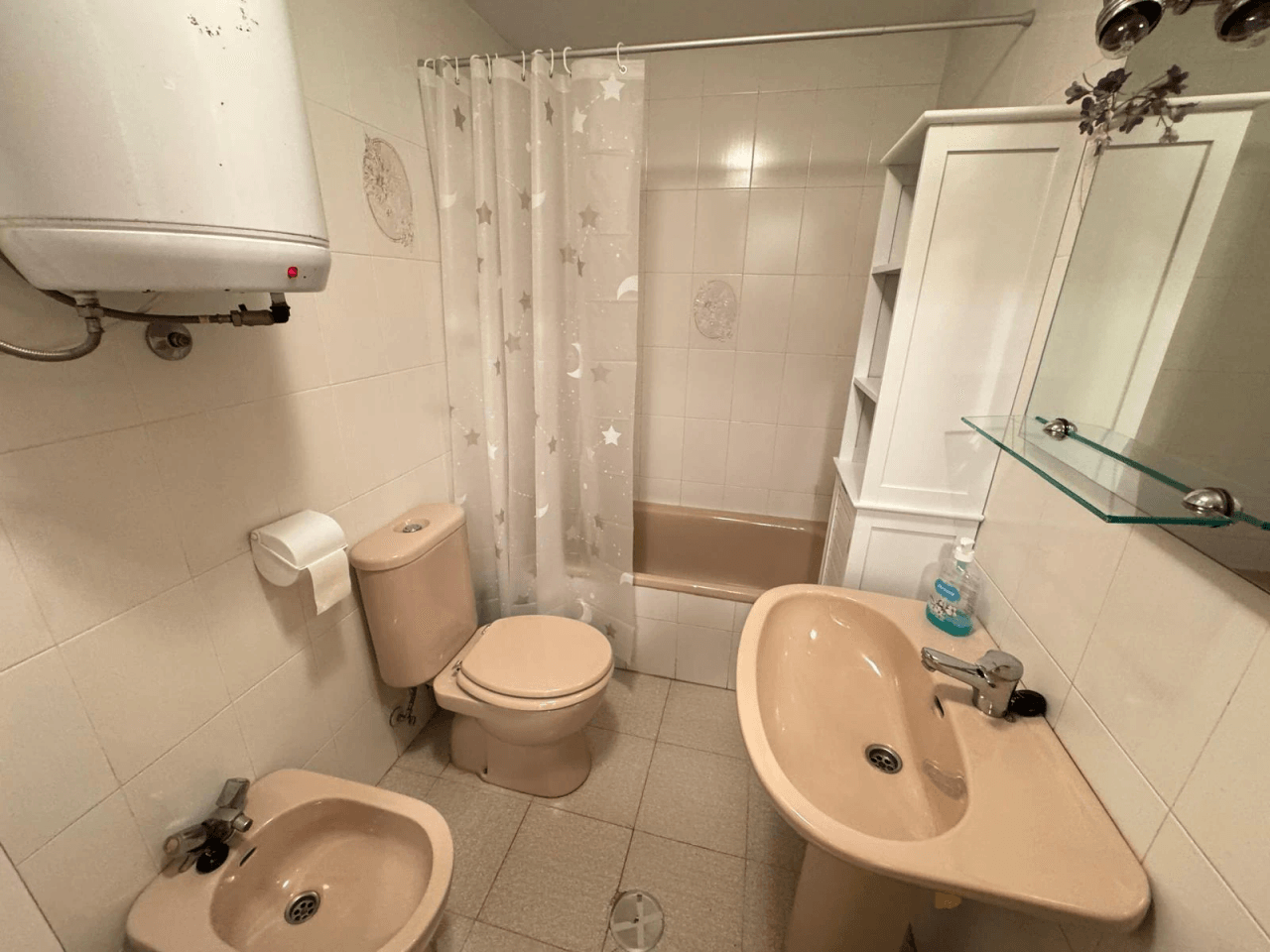 Apartamento en venta de 2 habitaciones en Playa de los Locos, Torrevieja