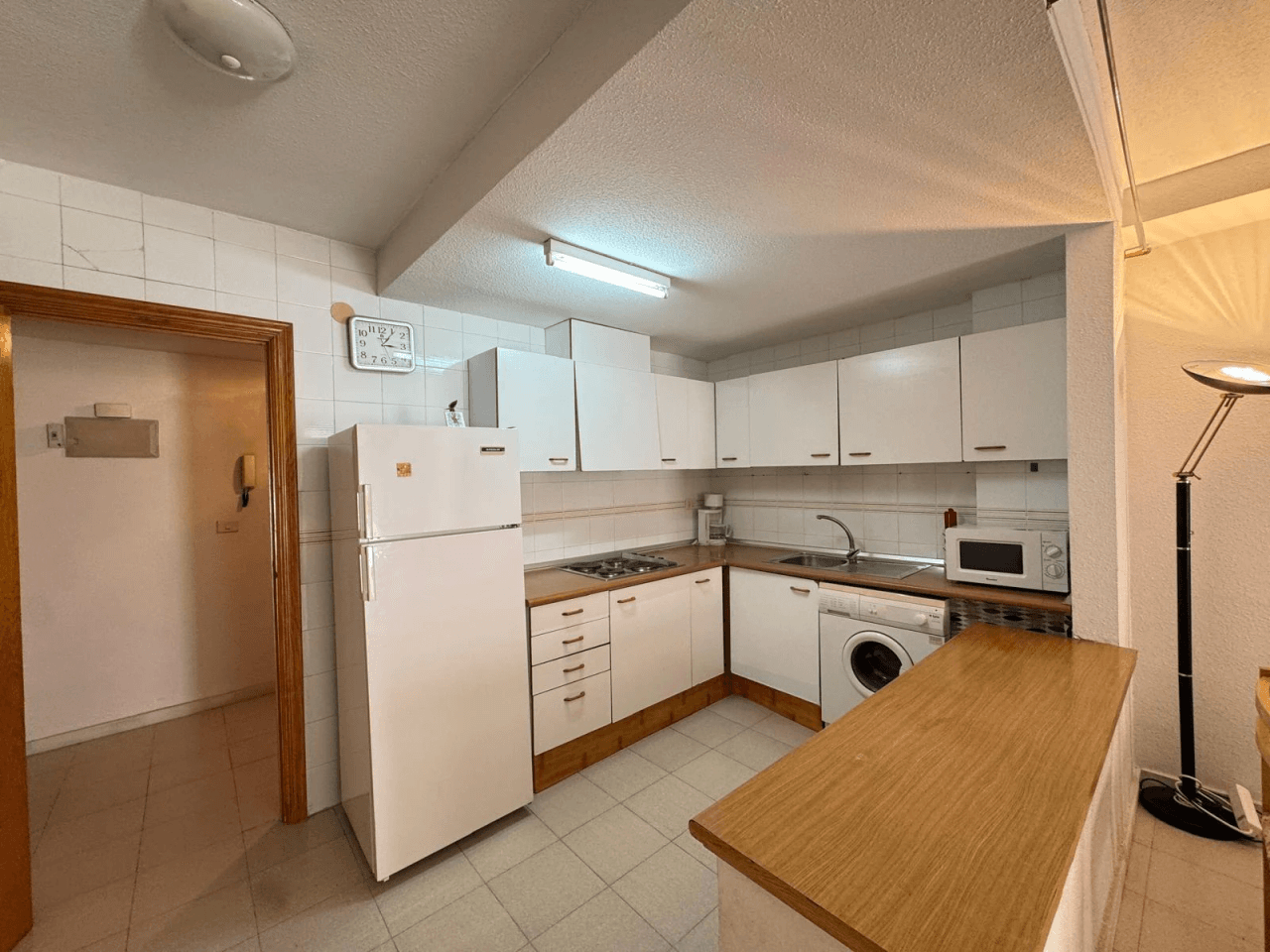 Apartamento en venta de 2 habitaciones en Playa de los Locos, Torrevieja