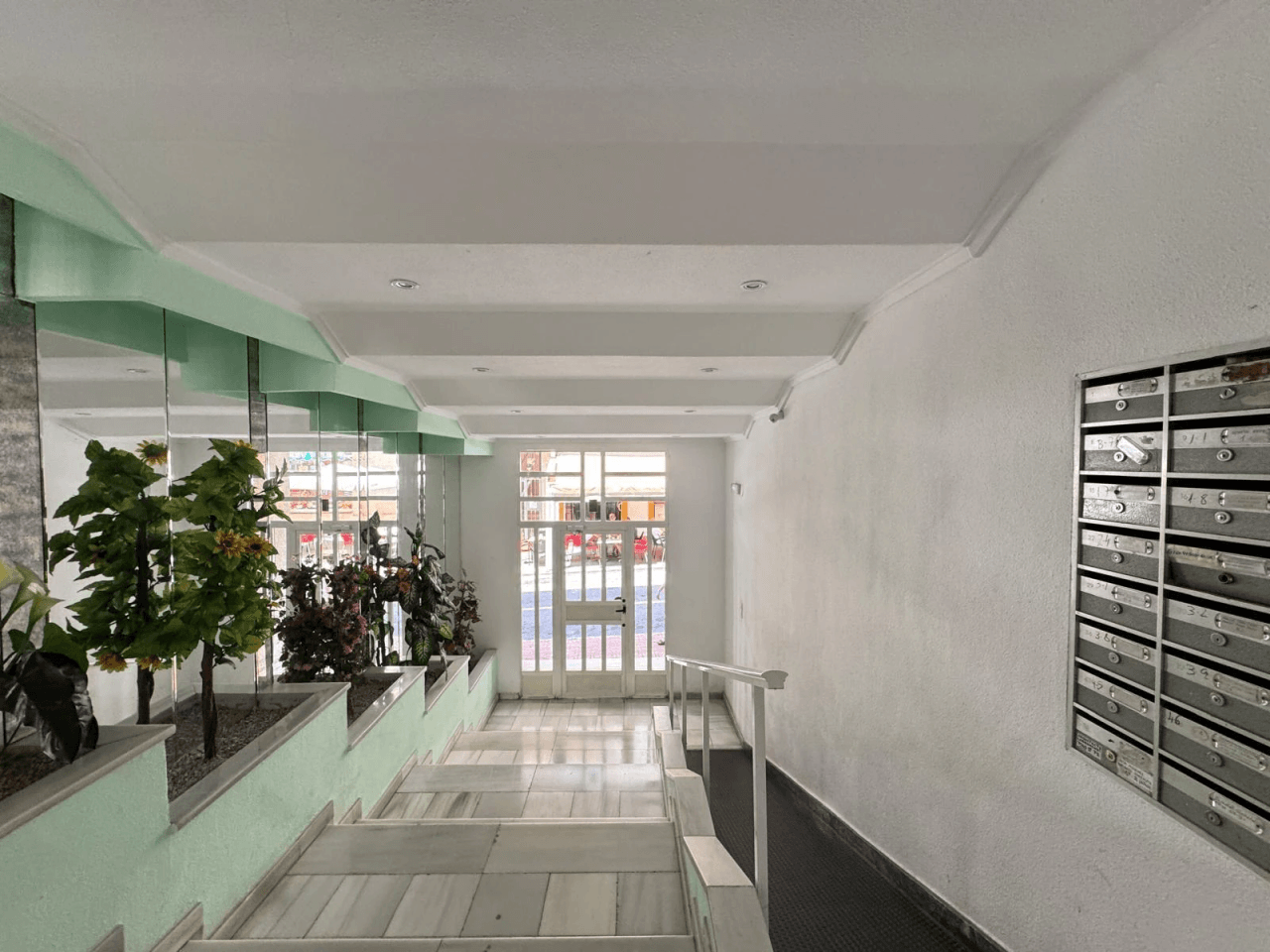 Apartamento en venta de 2 dormitorios en Playa de los Locos, Torrevieja.