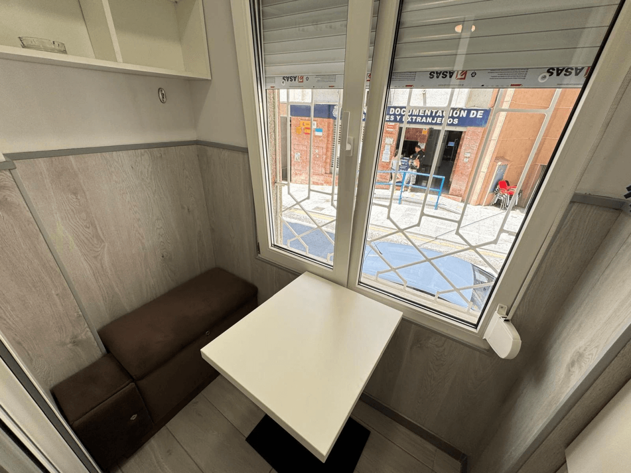 Apartamento en venta de 2 dormitorios en Playa de los Locos, Torrevieja.