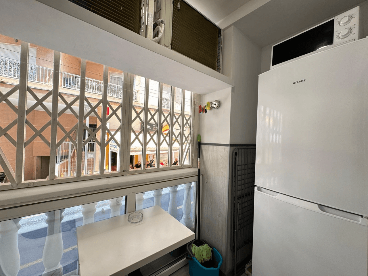 Apartamento en venta de 2 dormitorios en Playa de los Locos, Torrevieja.