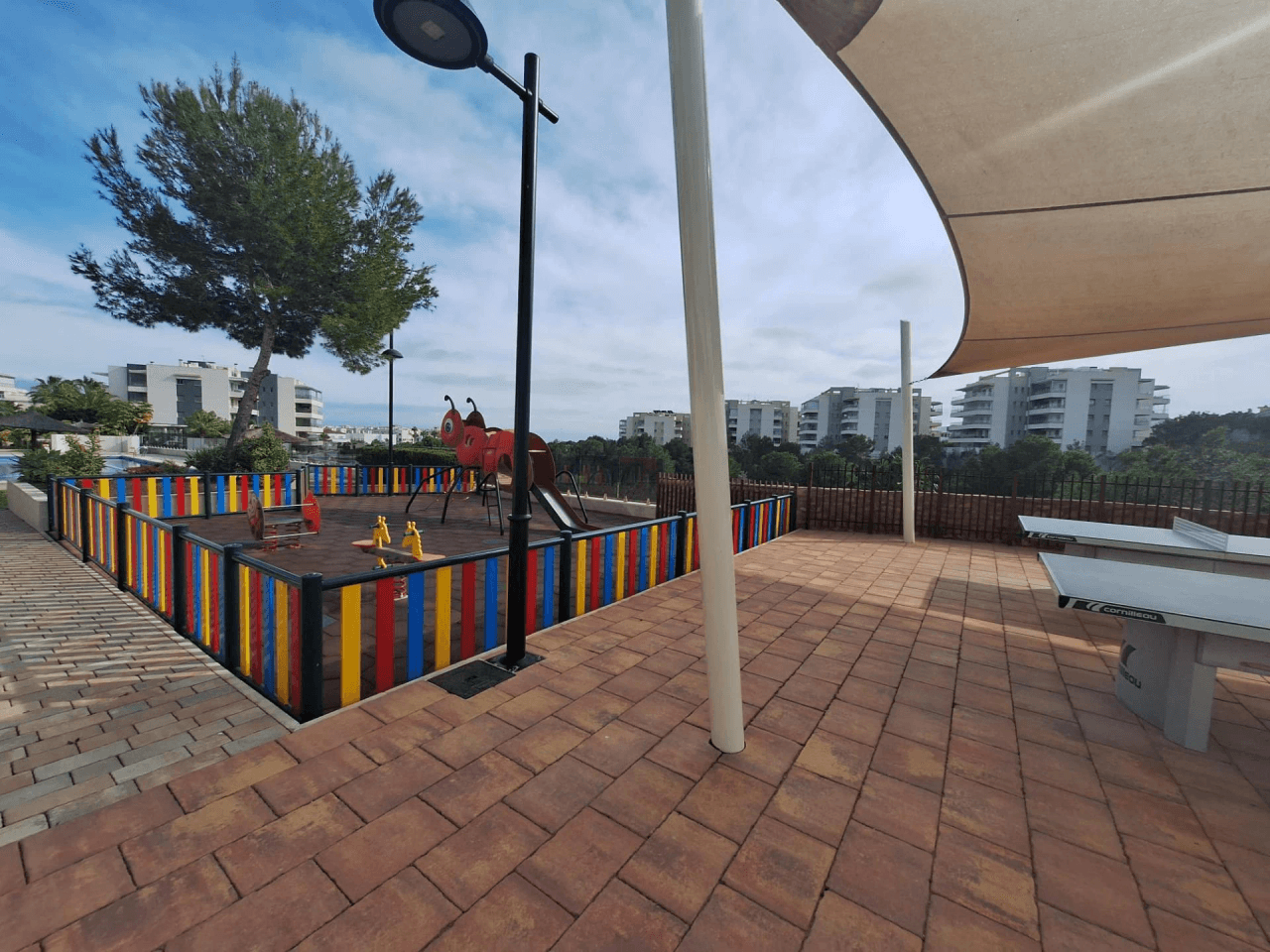 Apartamento en venta de 3 dormitorios en Orihuela Costa