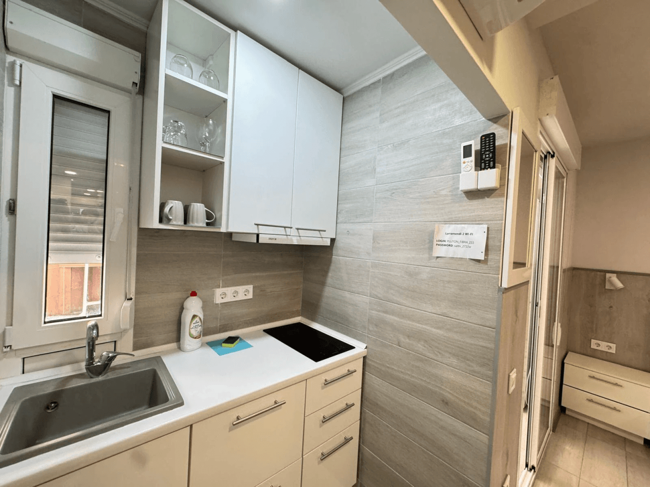 Apartamento en venta de 2 dormitorios en Playa de los Locos, Torrevieja.