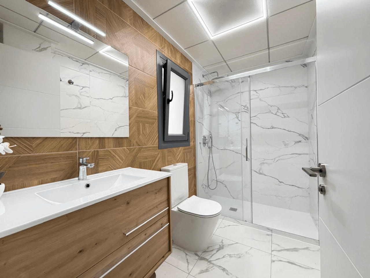 Apartamento en venta de 2 dormitorios en Playa del Cura, Torrevieja