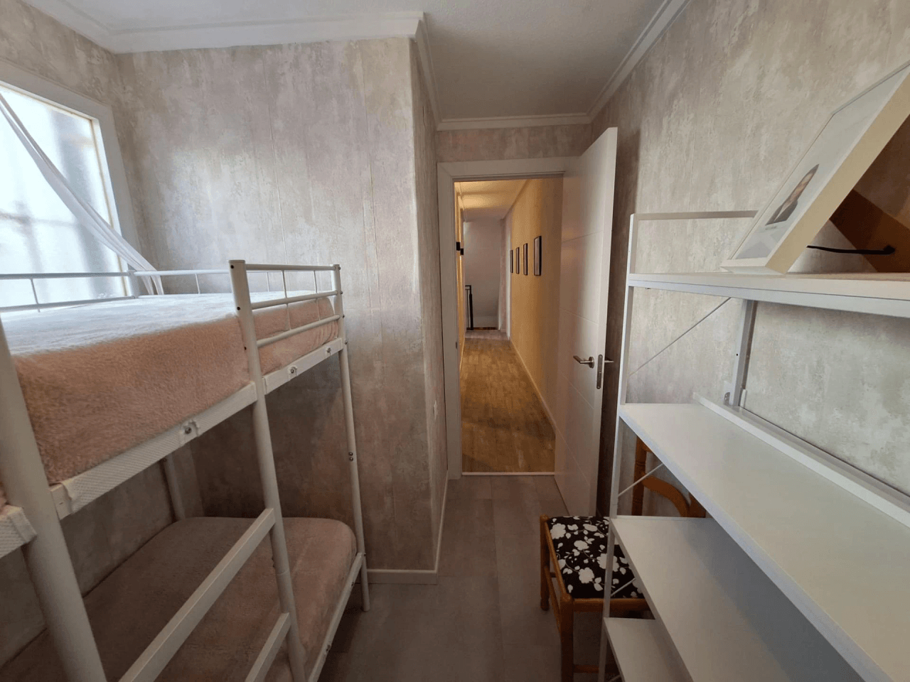 Apartamento en venta de 3 dormitorios en Playa de los Locos, Torrevieja