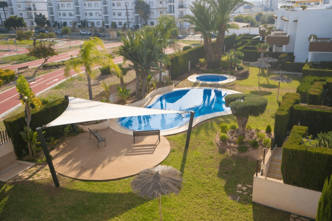 Dúplex en venta de 2 dormitorios en Punta Prima, Orihuela
