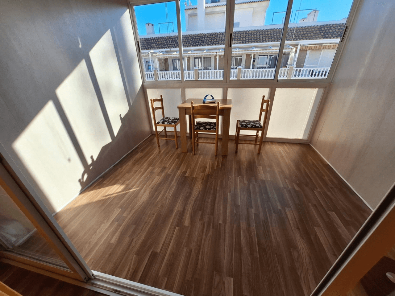 Apartamento en venta de 3 dormitorios en Playa de los Locos, Torrevieja
