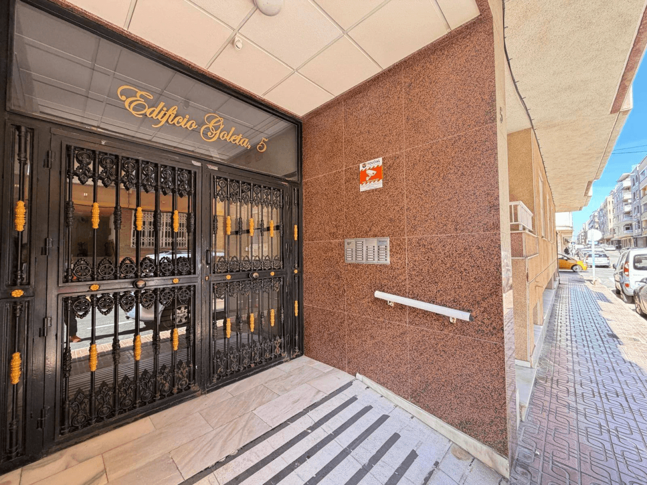 Apartamento en venta de 3 dormitorios en Playa del Cura, Torrevieja.