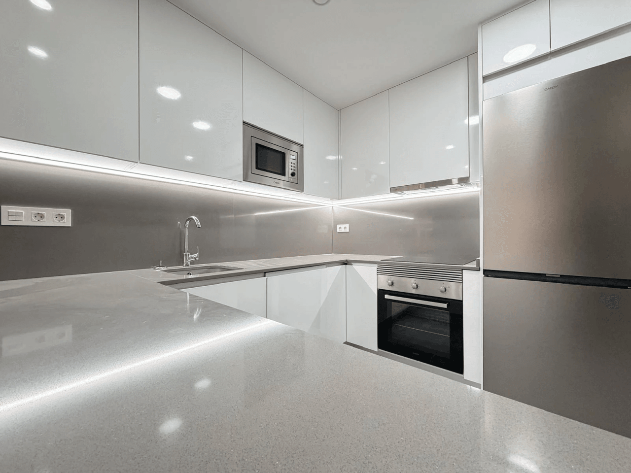 Apartamento en venta de 3 dormitorios en Playa del Cura, Torrevieja