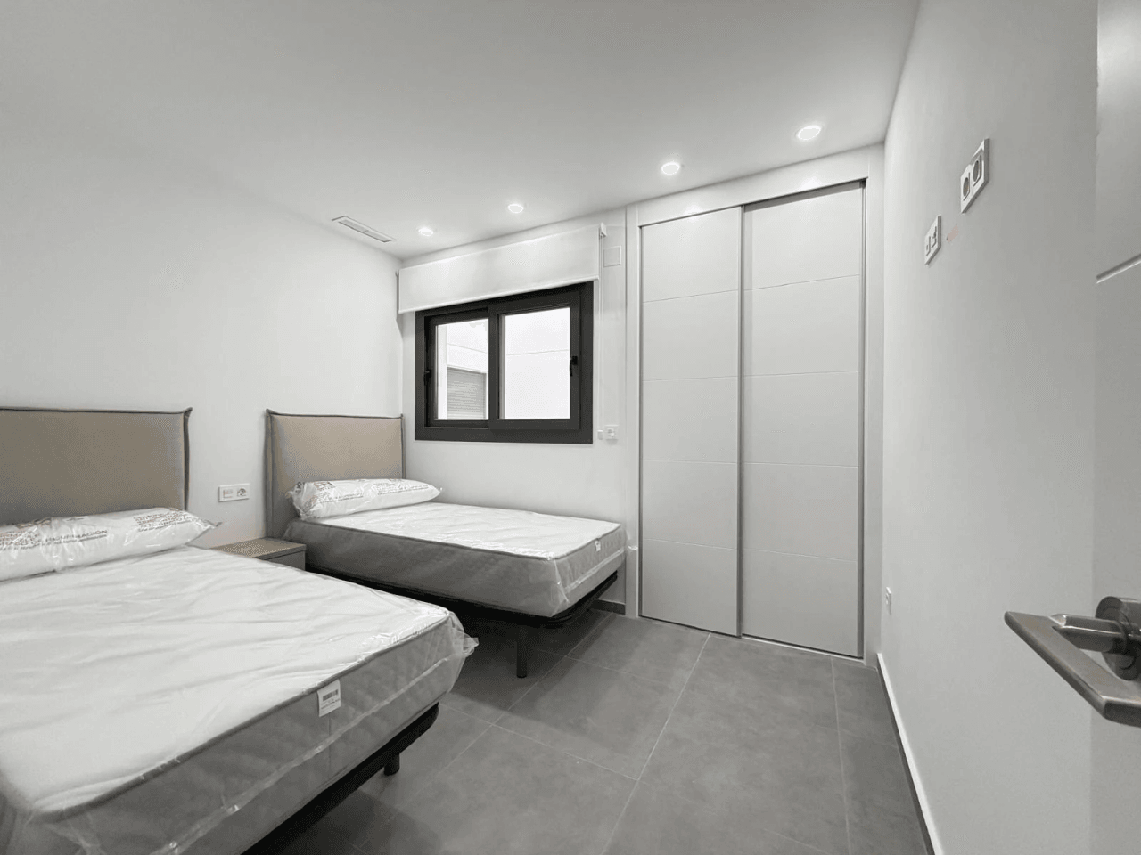 Apartamento en venta de 3 dormitorios en Playa del Cura, Torrevieja