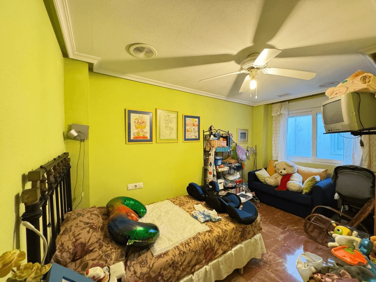 Apartamento en venta de 4 dormitorios en el Centro de Torrevieja