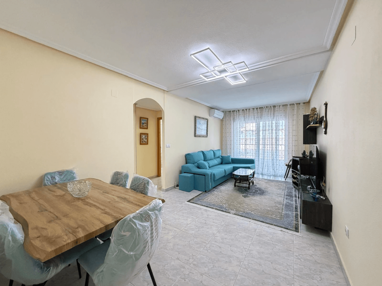 Apartamento en venta de 3 dormitorios en Playa del Cura, Torrevieja.