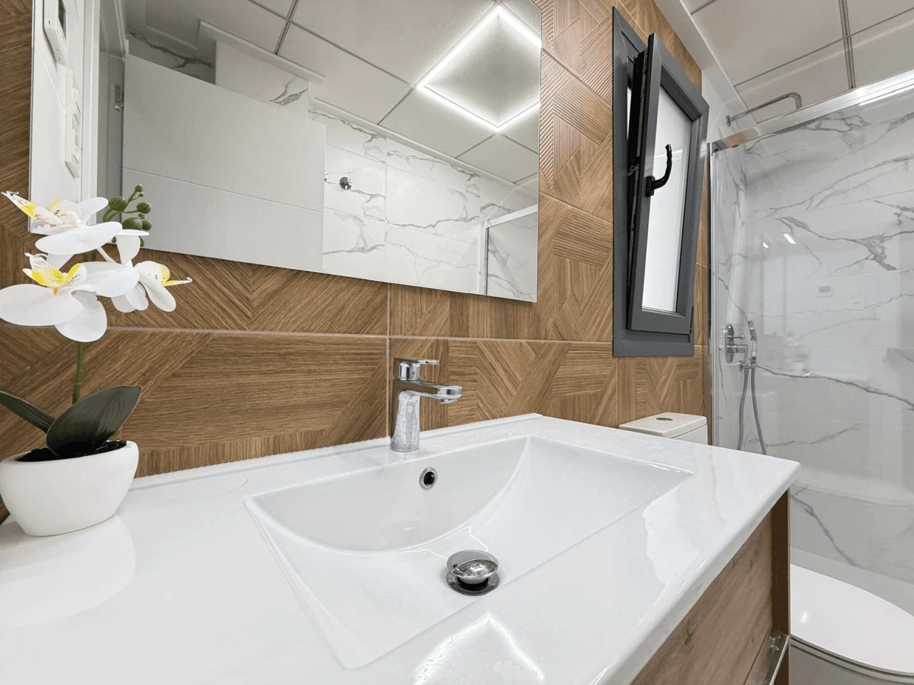 Apartamento en venta de 2 dormitorios en Playa del Cura, Torrevieja