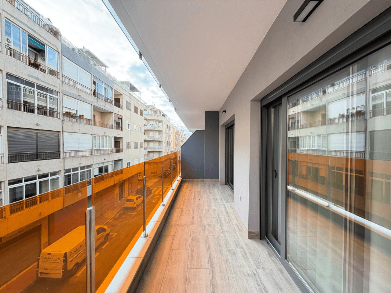 Apartamento en venta de 3 dormitorios en Playa del Cura, Torrevieja