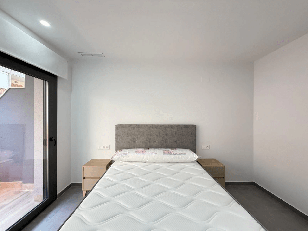 Apartamento en venta de 3 dormitorios en Playa del Cura, Torrevieja